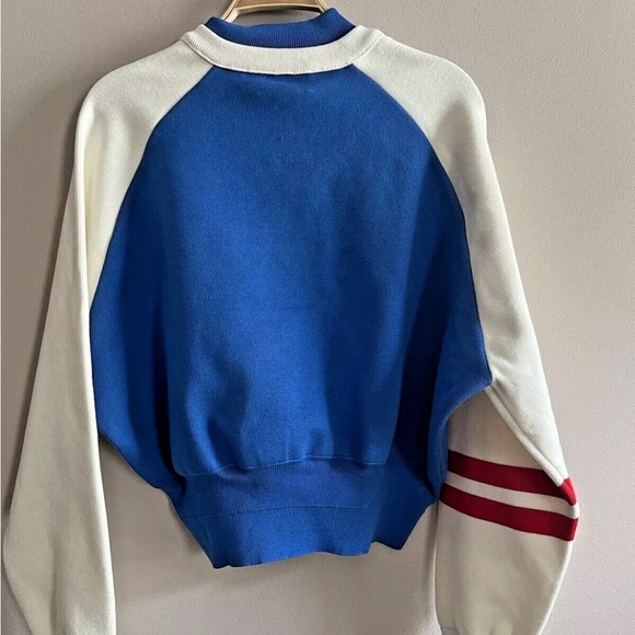 Meryll Rogge Double V-neck Sweatshirt - Picture 6 of 6